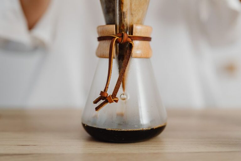 Como preparar um café perfeito utilizando o método Chemex