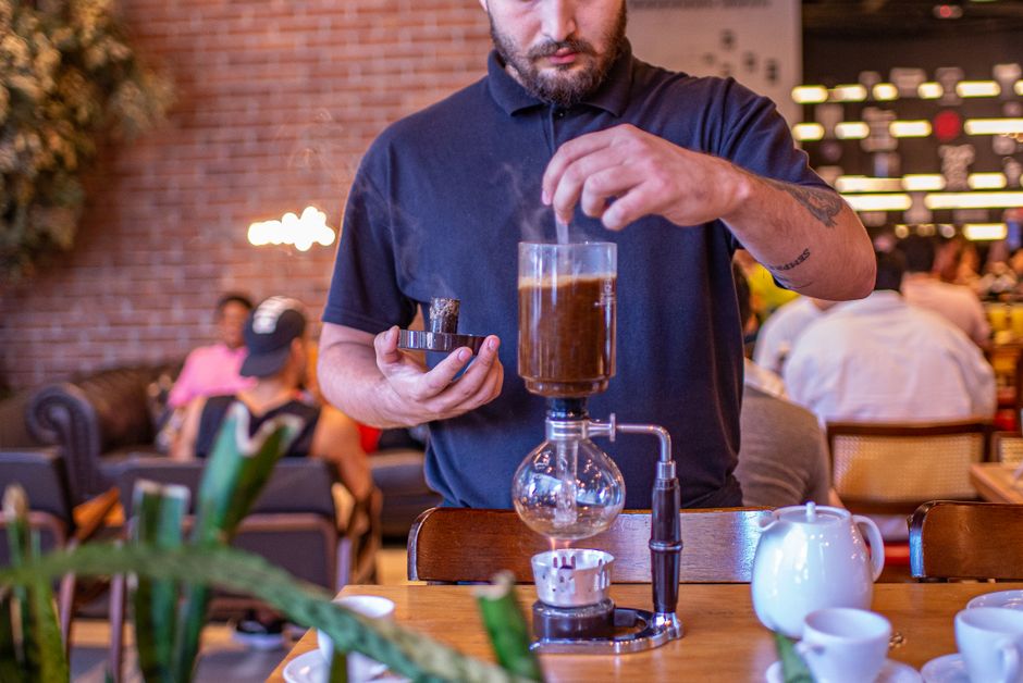 Os melhores métodos de torrefação para extrair o sabor ideal do seu café